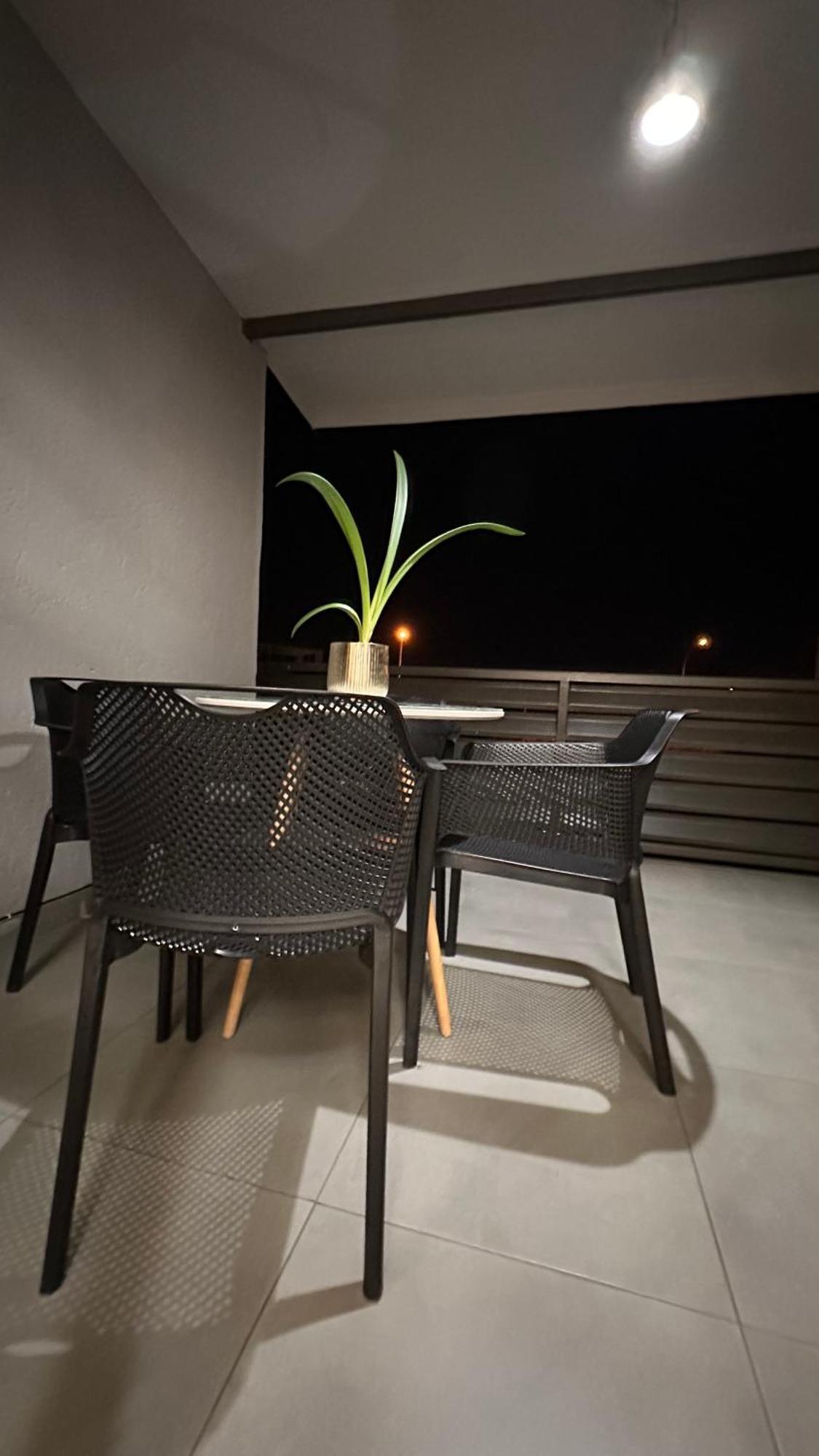 The Quirky Scandinavian Windhoek Luaran gambar