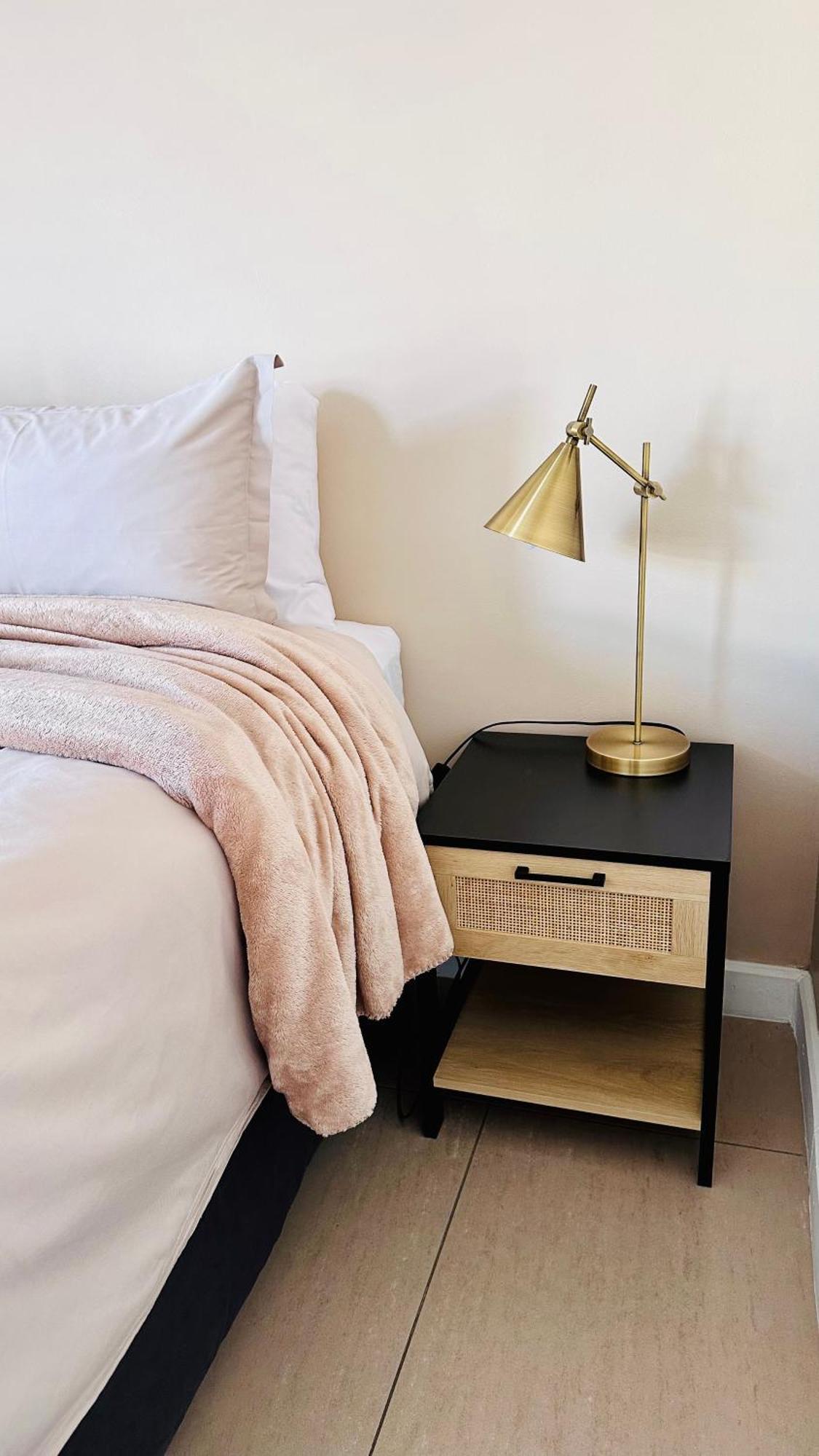 The Quirky Scandinavian Windhoek Luaran gambar